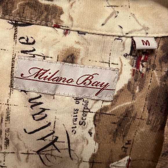 Milano bay medium short sleeve button up shirt maps Atlantic Ocean - Picture 2 of 4